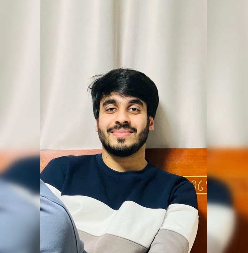 Muhammad Hamza Khan 사진
